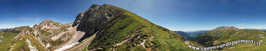 09 08089 Panoramica dal Passo Gabbia.jpg