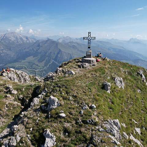 256193 Alben default