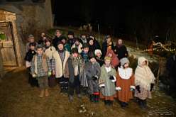 178: 185 Presepe Vivente nella Contrada Vandullo a Oltre il Colle