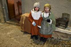 187: 194 Presepe Vivente nella Contrada Vandullo a Oltre il Colle